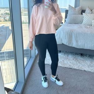 Universal Thread lounge crew sweatshirt